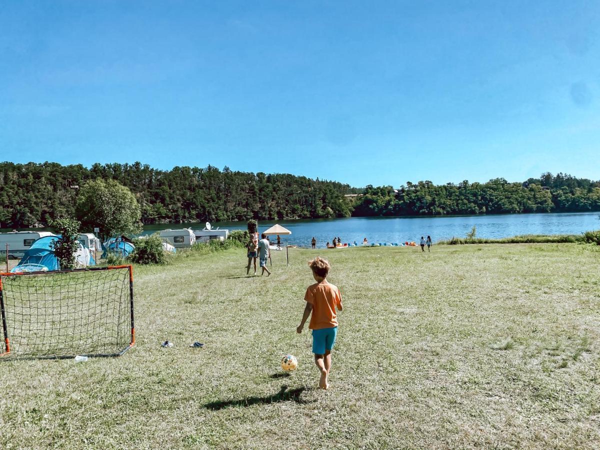 A Hracholusky Kosatka Dovolenkový park Pnovany